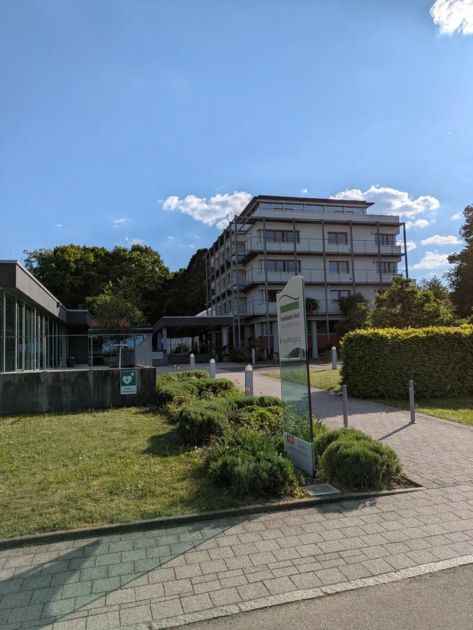 Bernhäuser Forst – Hauptgebäude